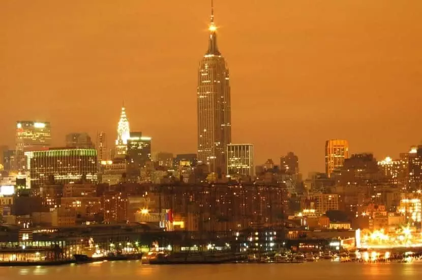 Contaminación por luz en el Empire State Building